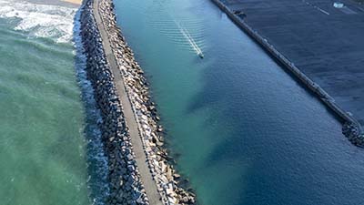 Fotografía con dron en zona de costa de Orio 005