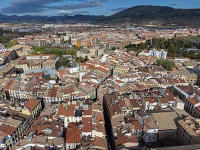 Fotografía con dron en la parte vieja de Pamplona. Vista panorámica